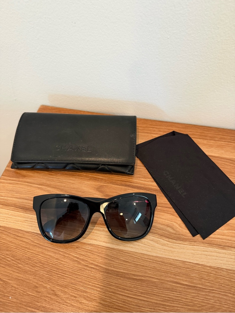 CHANEL Black Sunglasses with Case